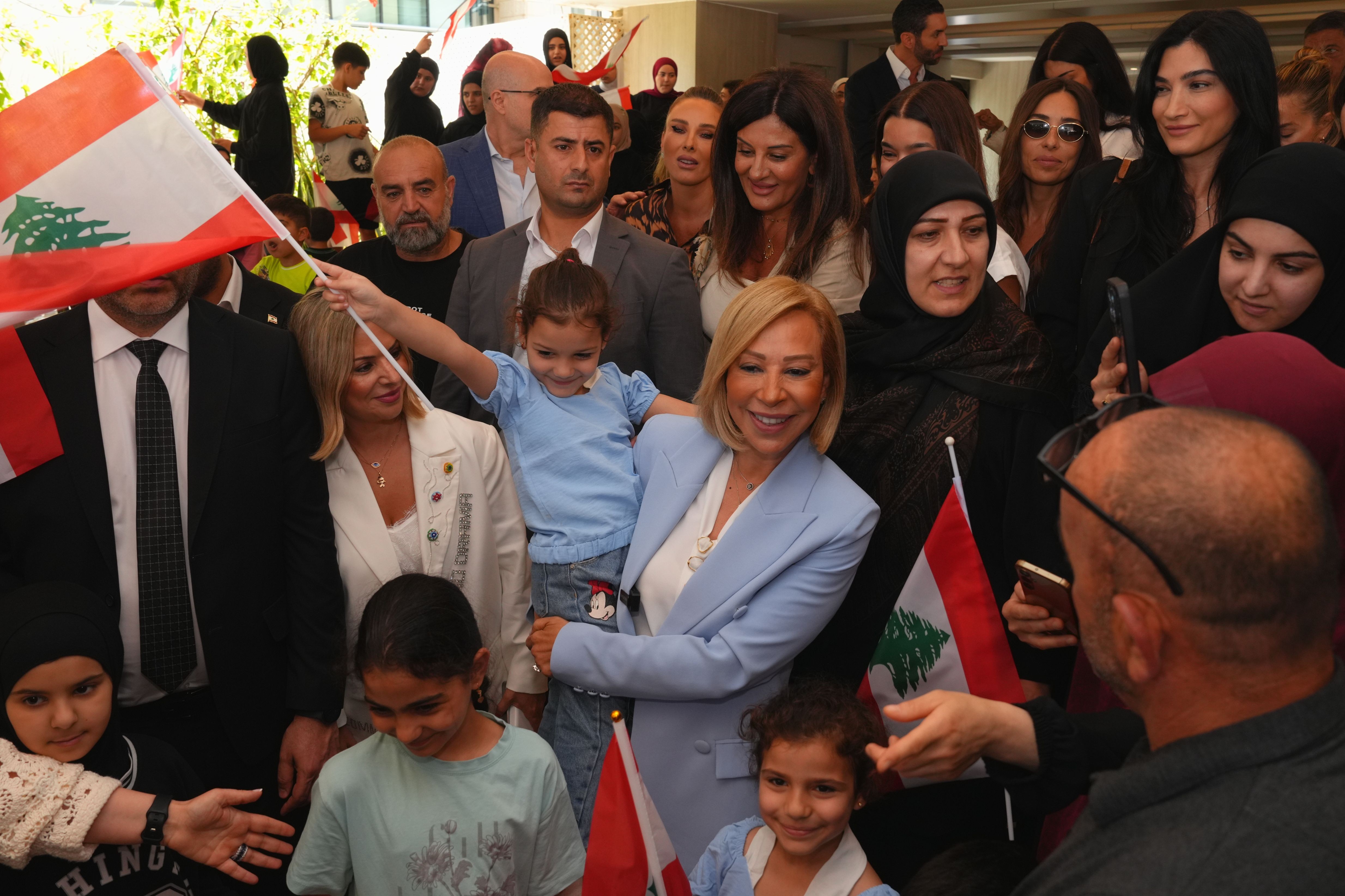 زيارة اللبنانية الأولى نعمت عون إلى جمعية "طموح"